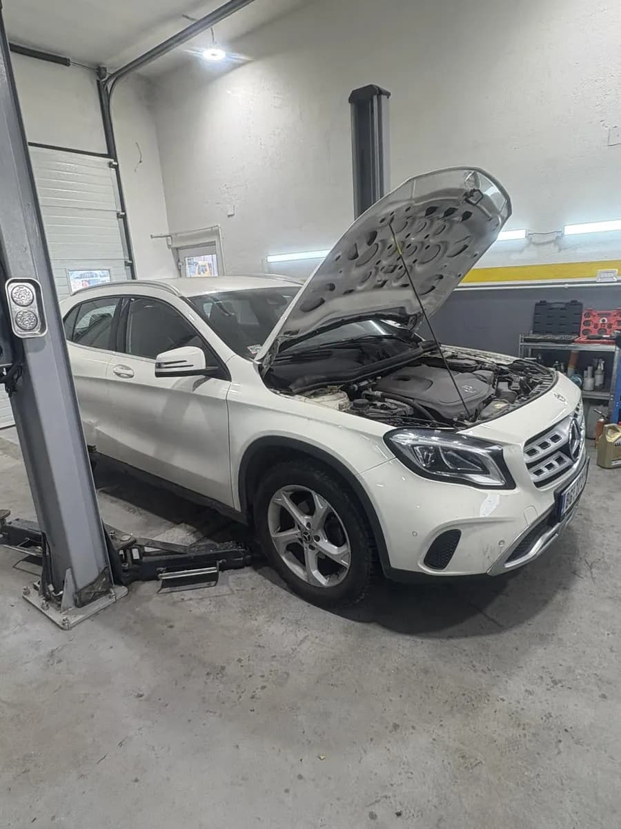 Kompresor auto klima-uređaja